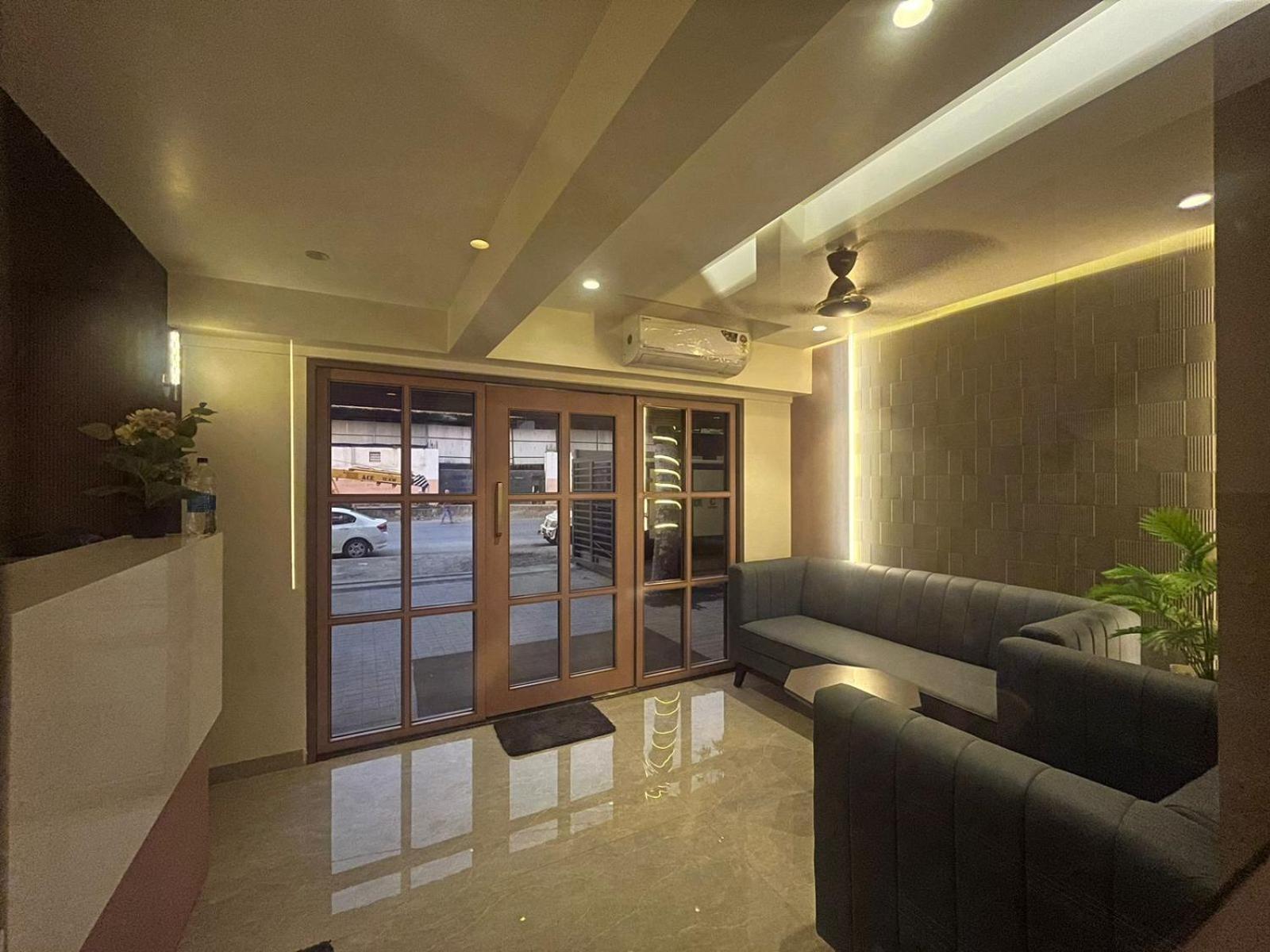 Hotel Aura Inn Airoli ,Digha นาวีมุมไบ ภายนอก รูปภาพ